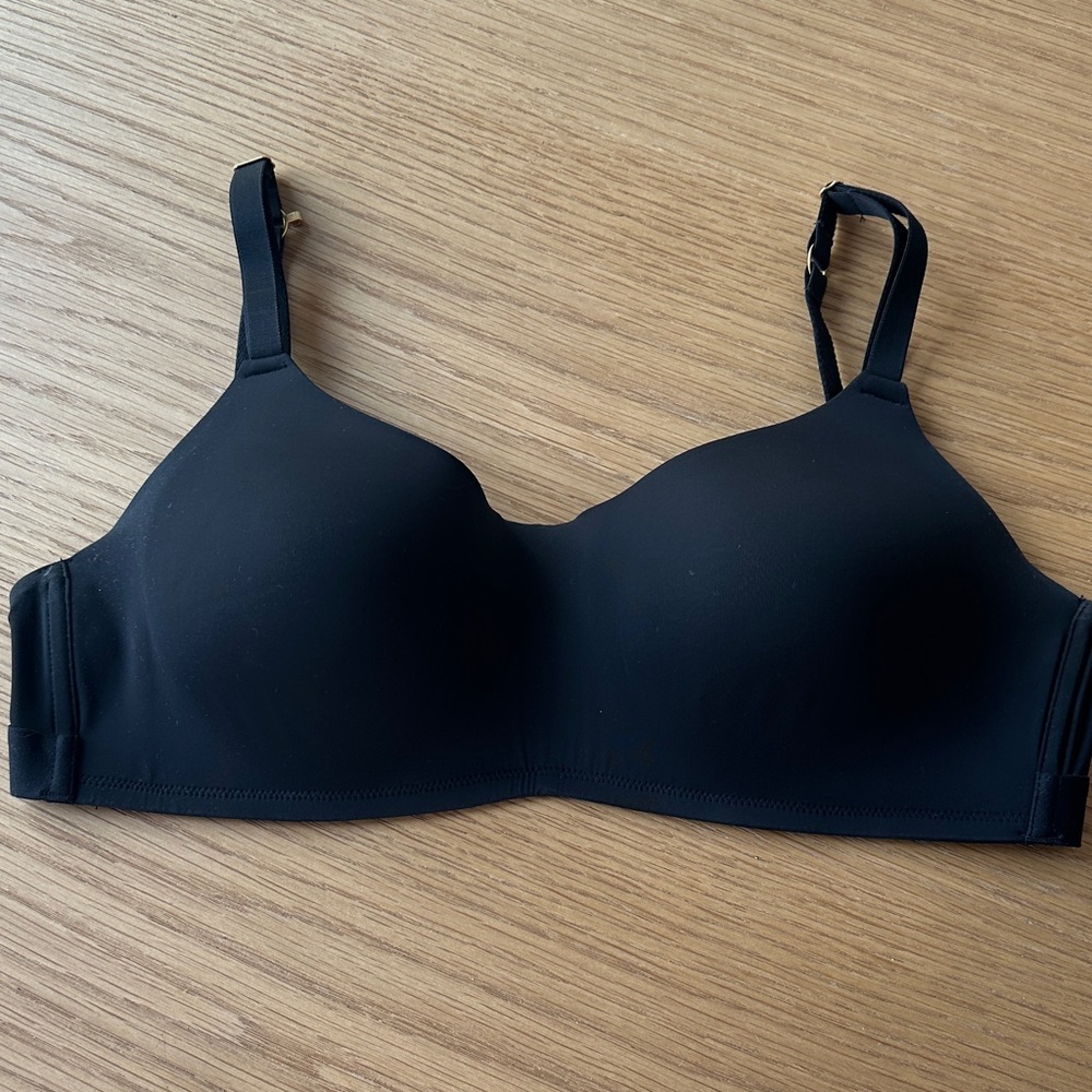 Lively Classic Black Wireless Bra
